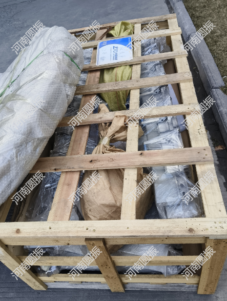 江西省1臺繃網機包裝完成，準備發貨